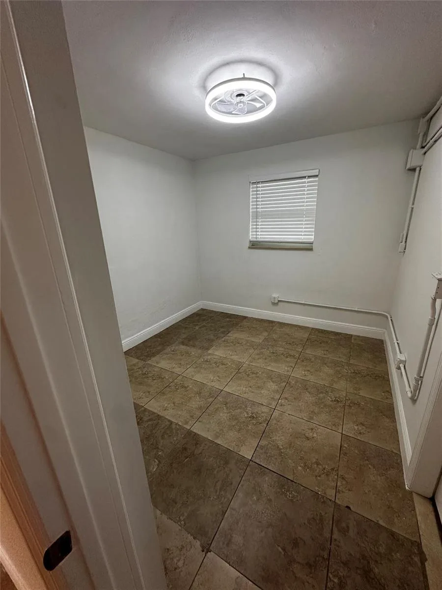 230 NE 21st Street, Boca Raton, FL 33431 photo 9
