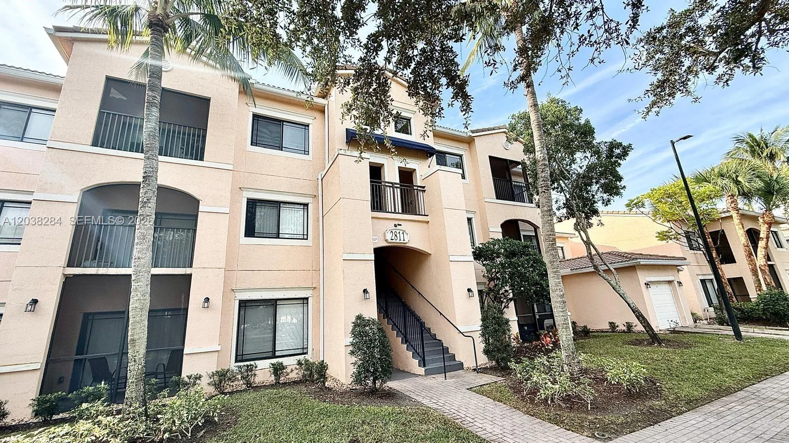 2811 Grande Pkwy # 203, Palm Beach Gardens, FL 33410