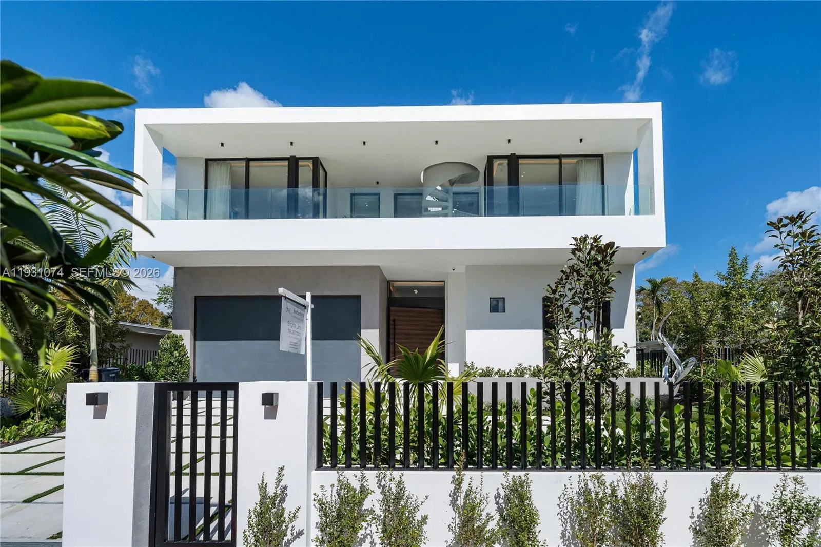1045 W 47th Ct, Miami Beach, FL 33140 photo 2