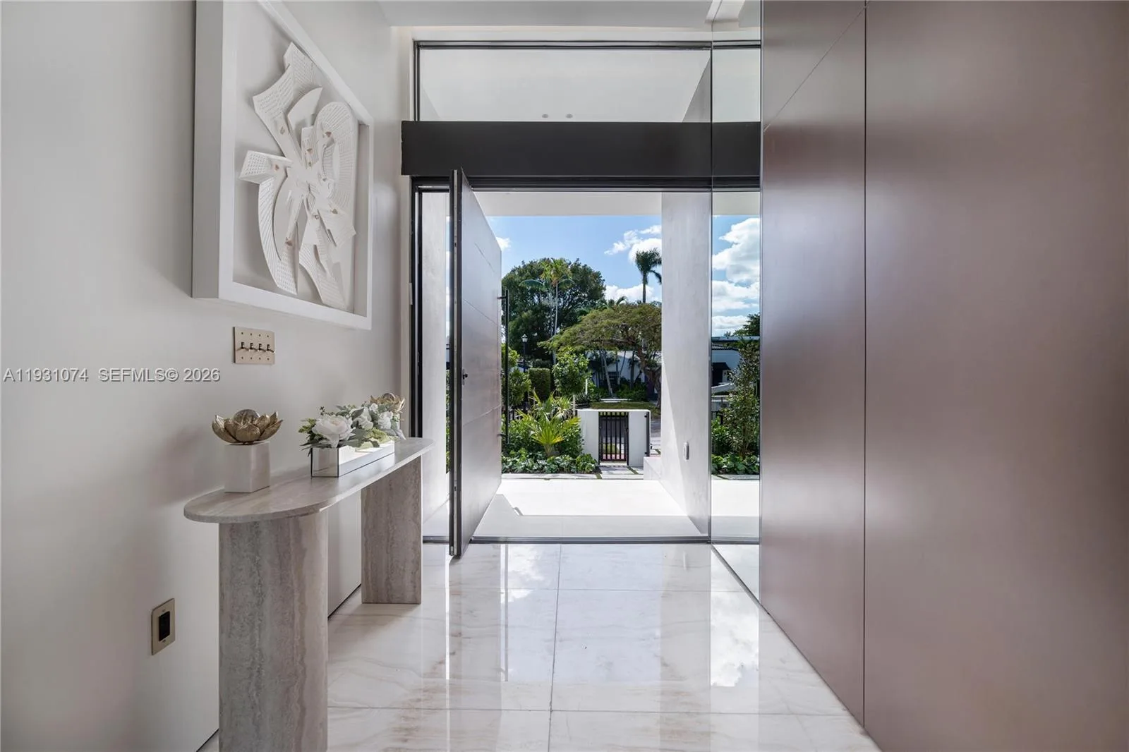 1045 W 47th Ct, Miami Beach, FL 33140 photo 4