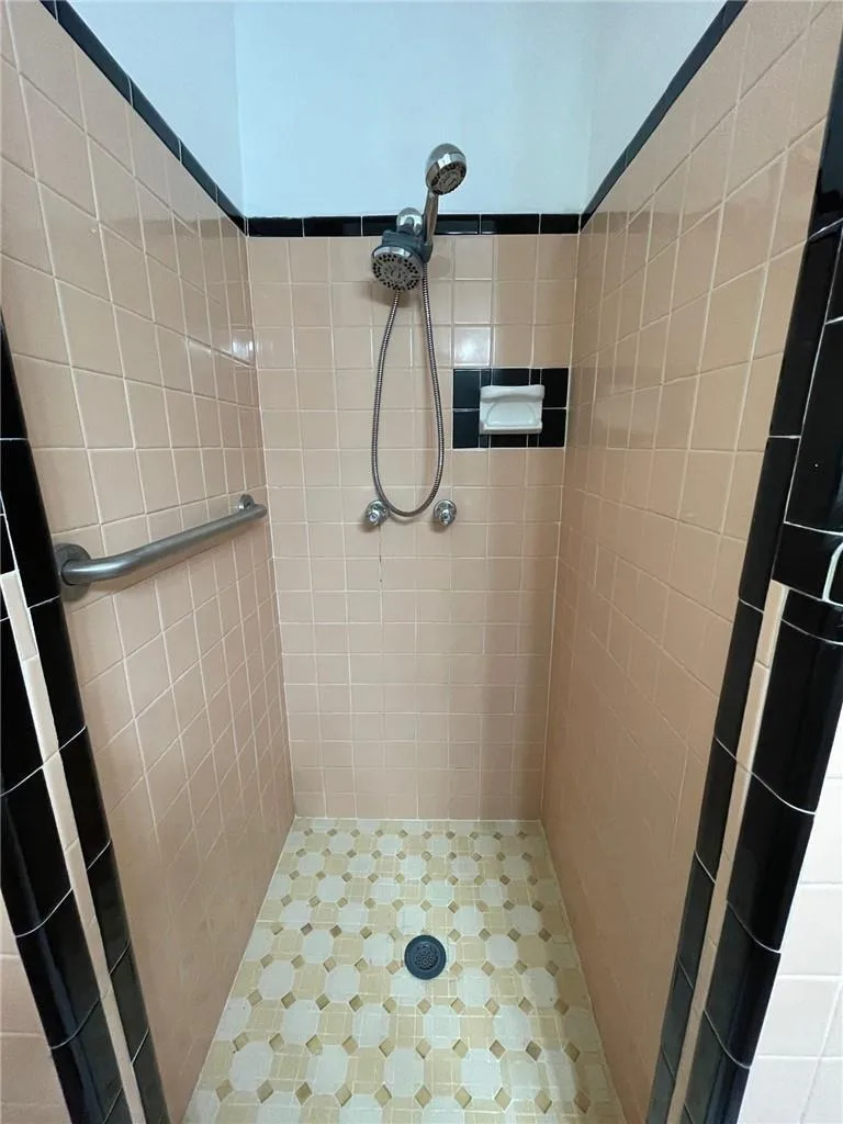 1969 NE 4th Street, Deerfield Beach, FL 33441 photo 12