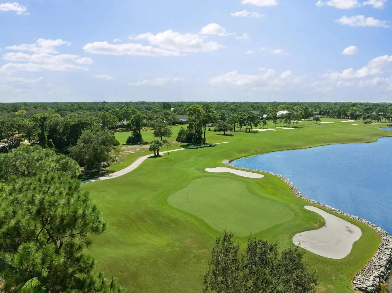 601 Bridgewater Lane SW, Vero Beach, FL 32962