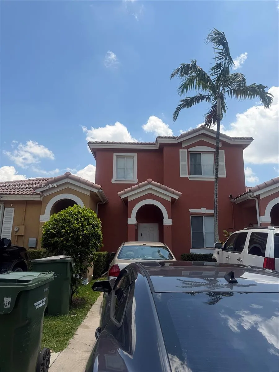 101 SW 15th Rd # 101, Homestead, FL 33030 photo 2