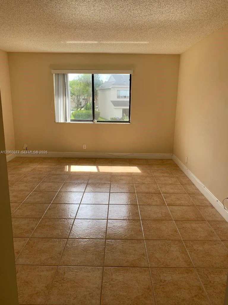 16581 Blatt Blvd # 206, Weston, FL 33326 photo 6