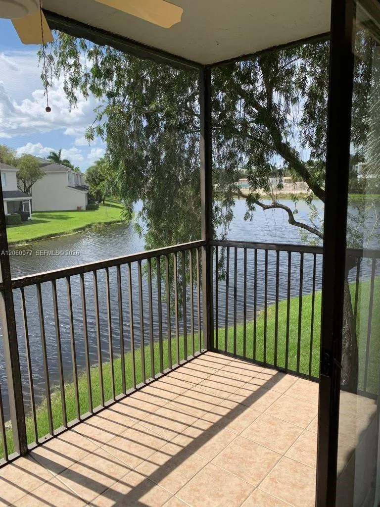 16581 Blatt Blvd # 206, Weston, FL 33326 photo 9
