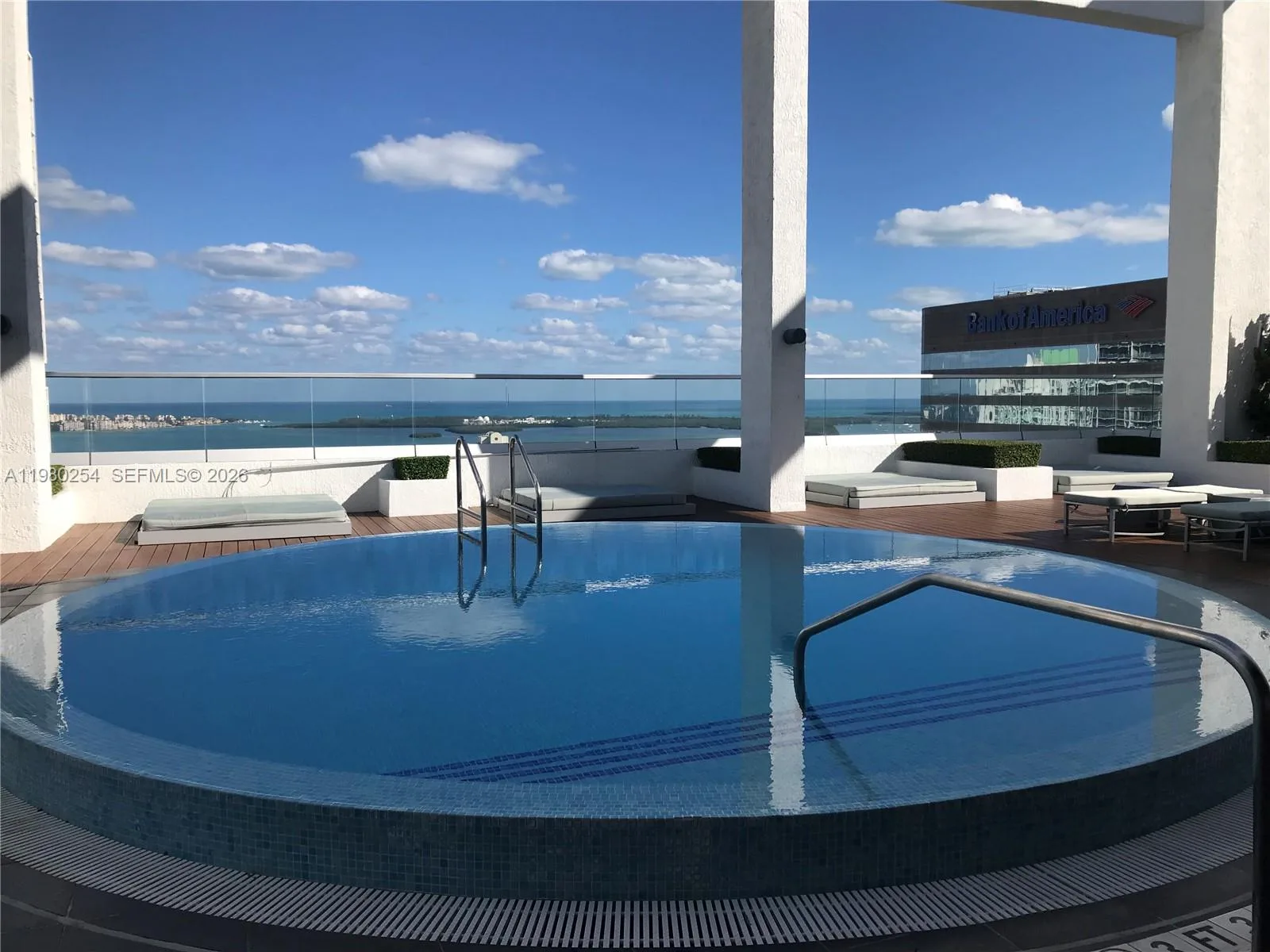 55 SE 6th St # 3804, Miami, FL 33131 photo 12
