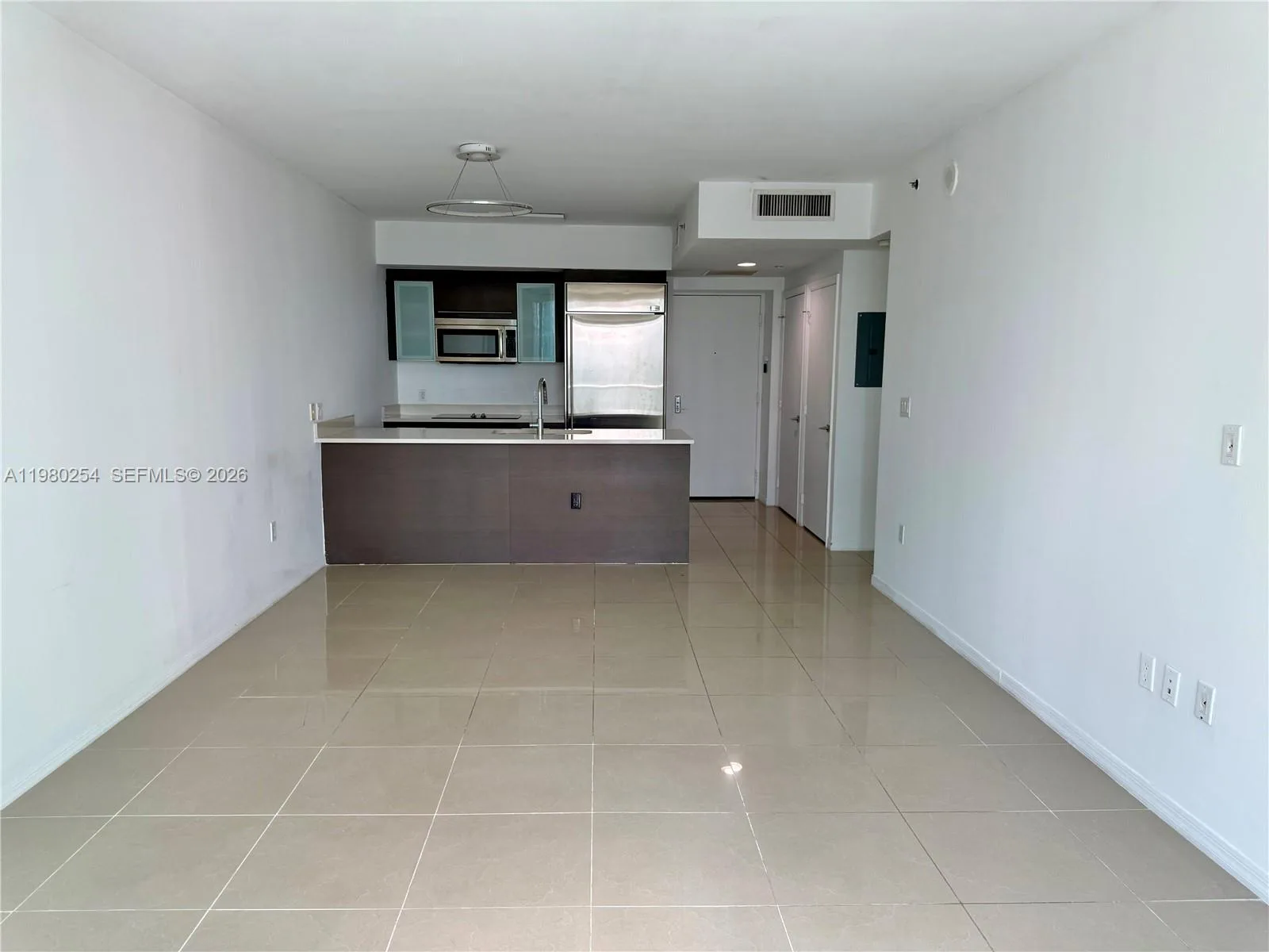55 SE 6th St # 3804, Miami, FL 33131 photo 2