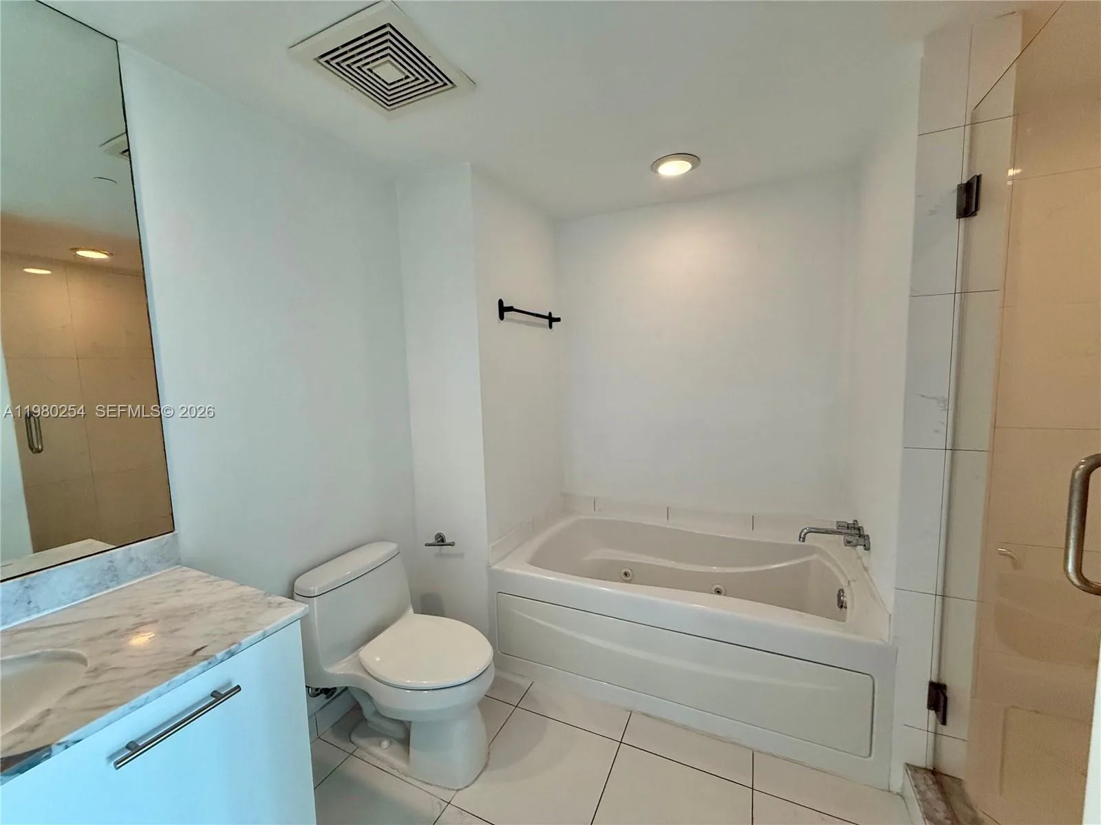 55 SE 6th St # 3804, Miami, FL 33131 photo 7