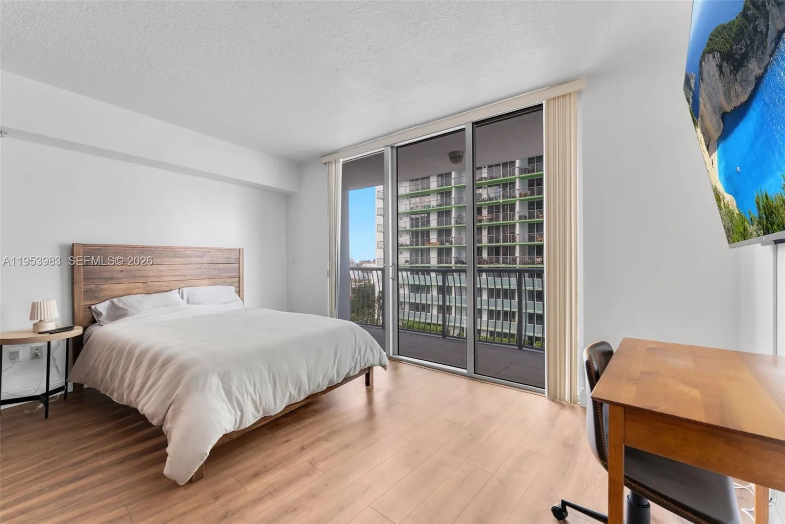 1750 N Bayshore Dr # 1407, Miami, FL 33132 photo 13