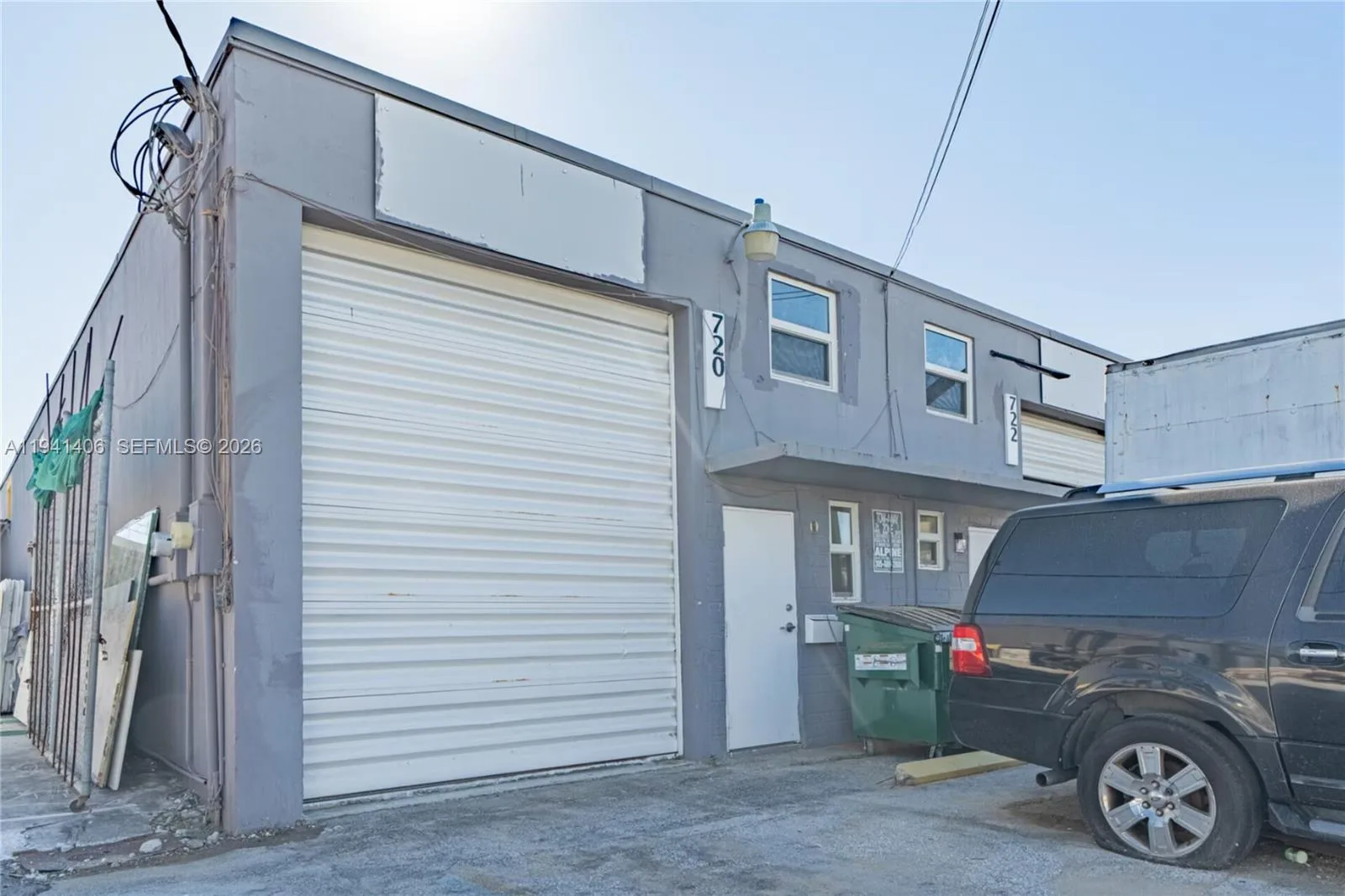 720 W 28th St, Hialeah, FL 33010