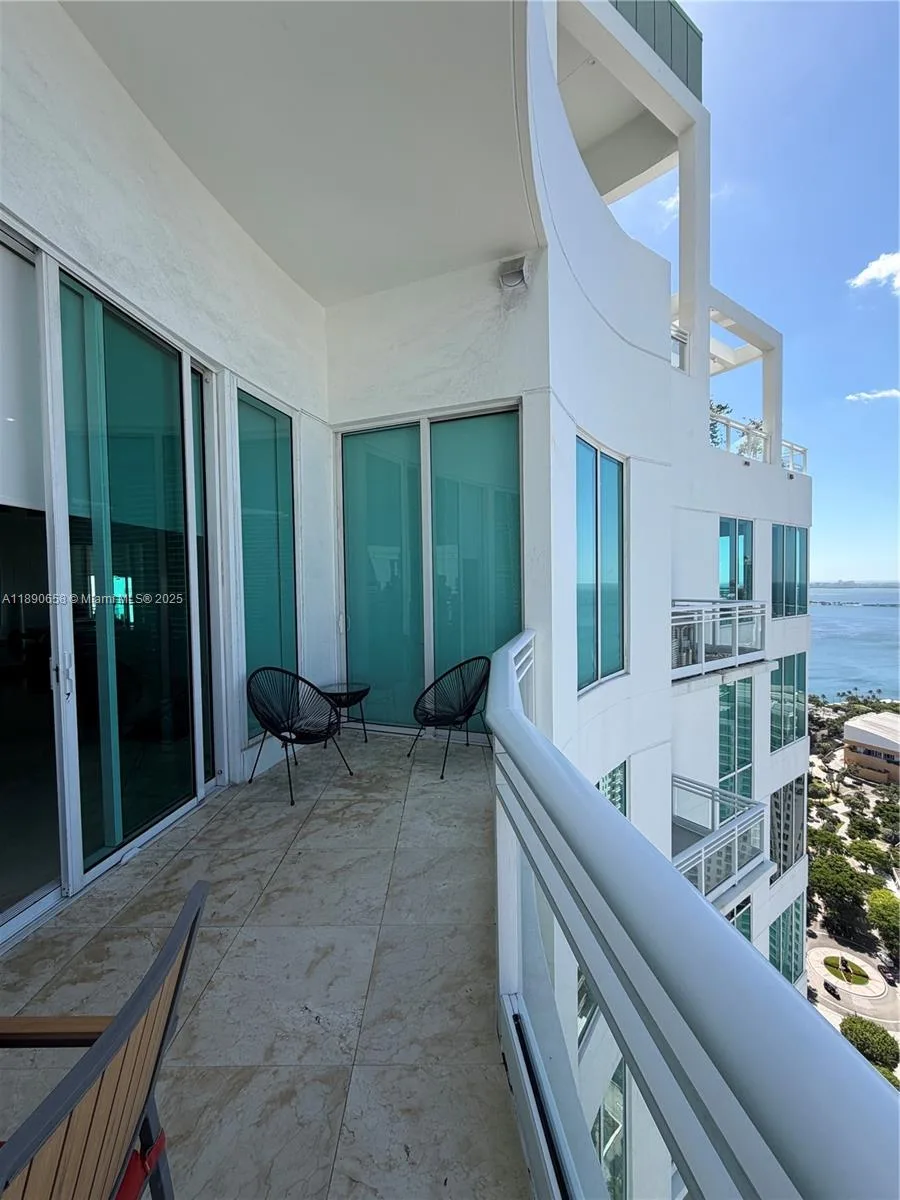 900 Brickell Key Blvd # 3205, Miami, FL 33131 photo 4
