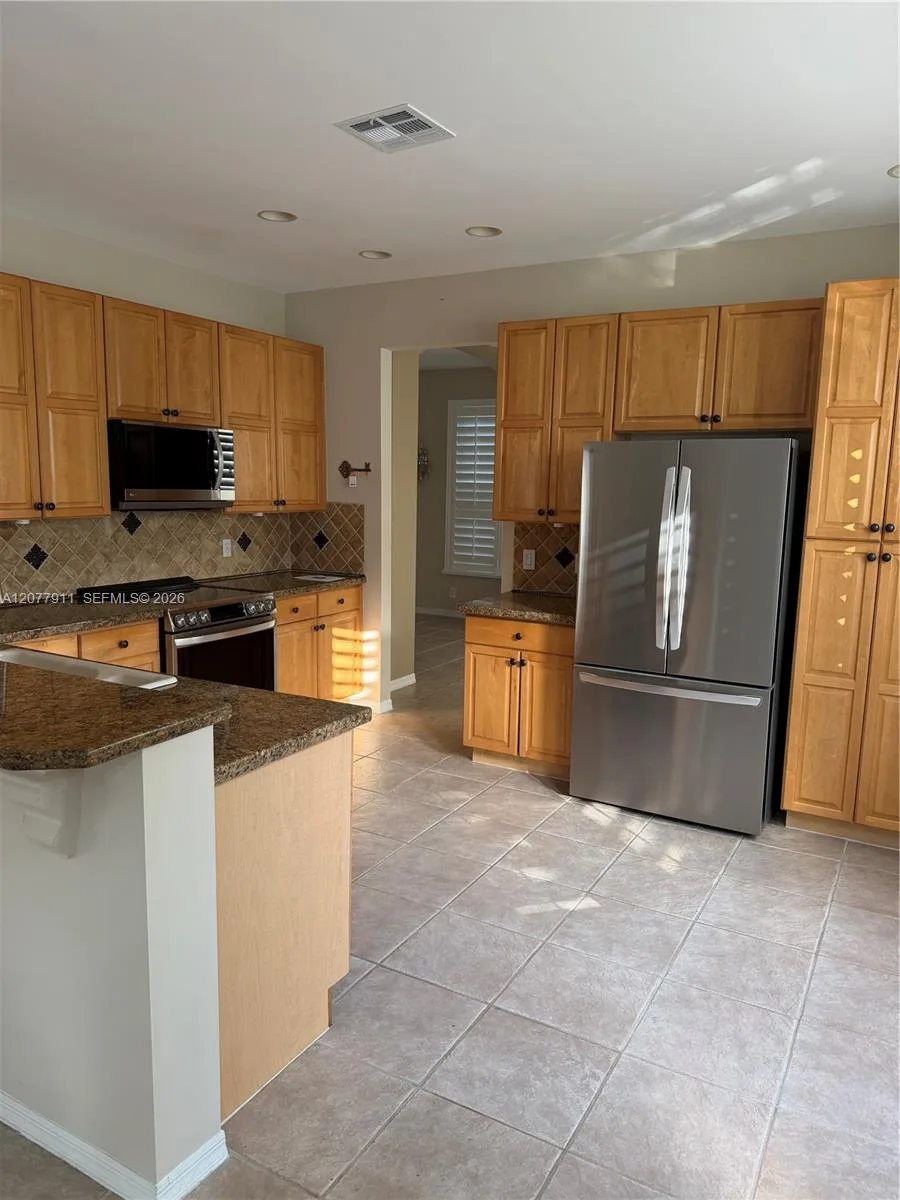 1532 NW 133rd Ave, Pembroke Pines, FL 33028 photo 7