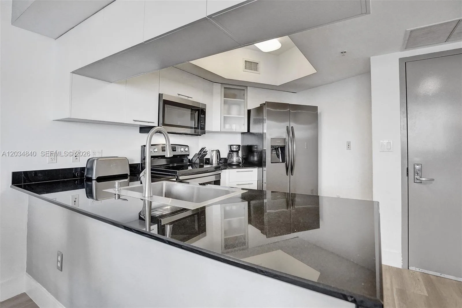 1750 N Bayshore Dr # 3802, Miami, FL 33132 photo 7