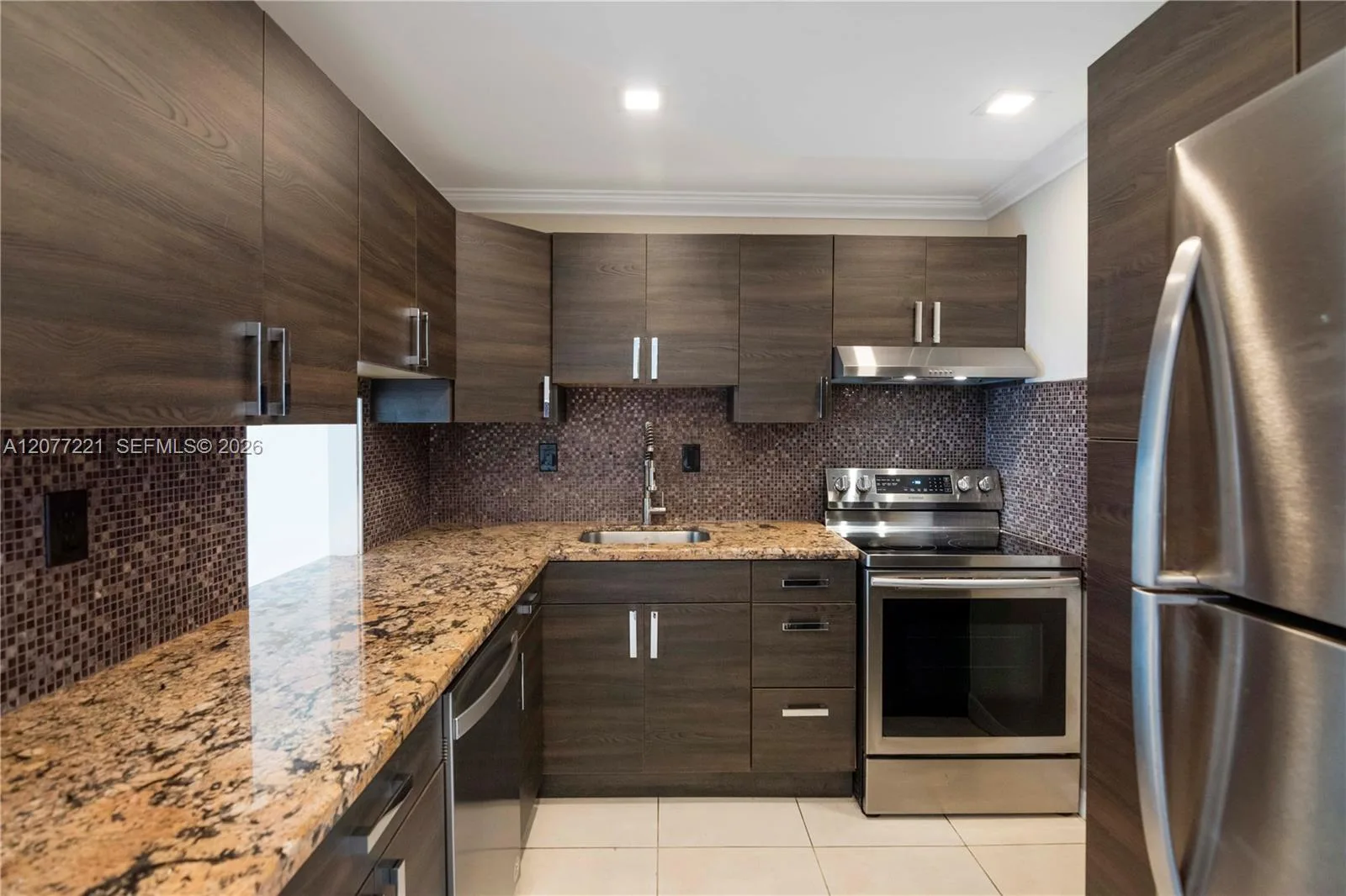 16710 NE 9th Ave # 605, North Miami Beach, FL 33162 — zdjęcie 2