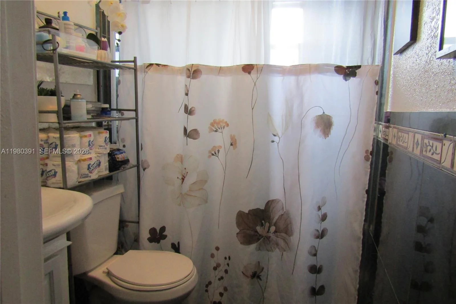 2223 NW 32nd St, Miami, FL 33142 photo 10