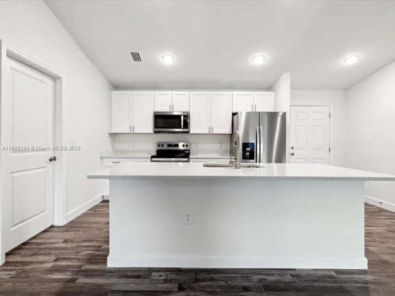 1356 NW 14th AVE, Cape Coral, FL 33993 photo 3