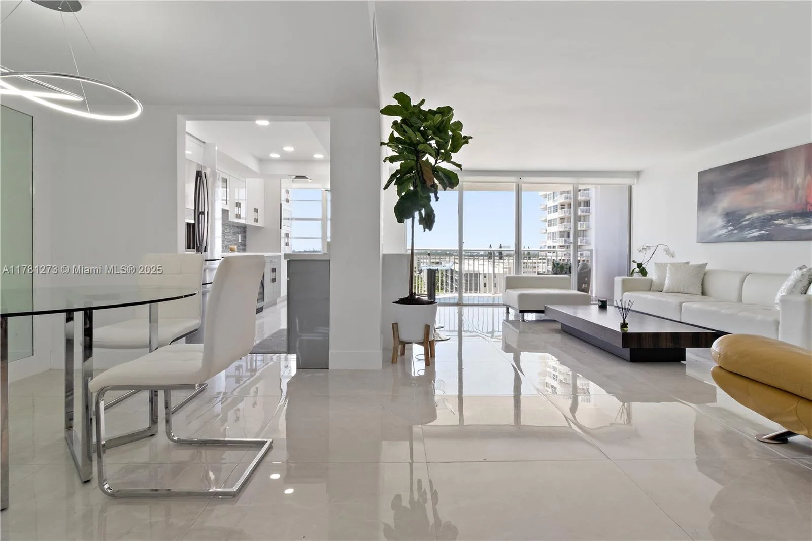 18081 Biscayne Blvd # 801, Aventura, FL 33160