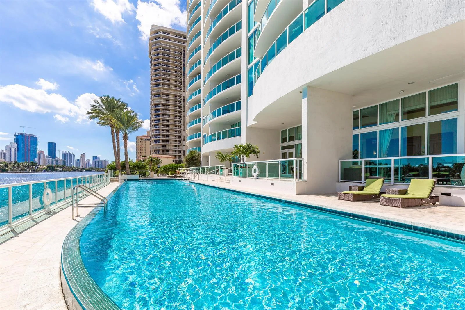 20201 E Country Club Drive # 706, Aventura, FL 33180 photo 4