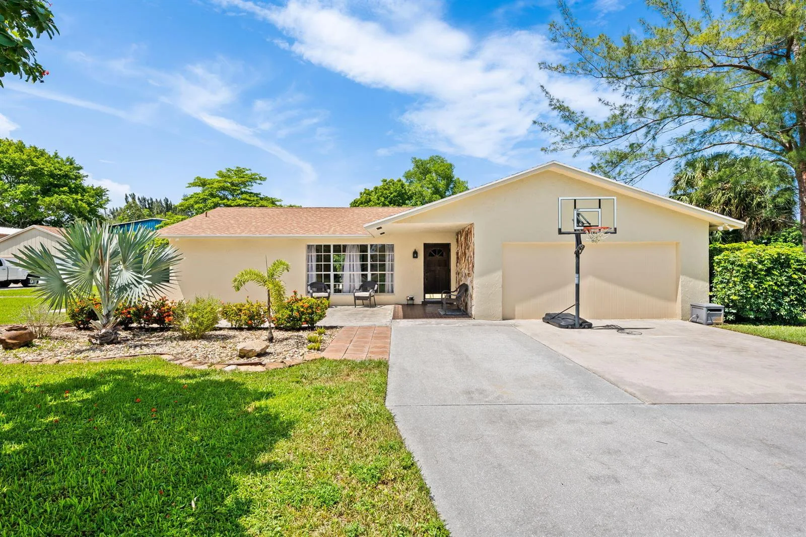 8645 PINTO Drive, Lake Worth, FL 33467 photo 4