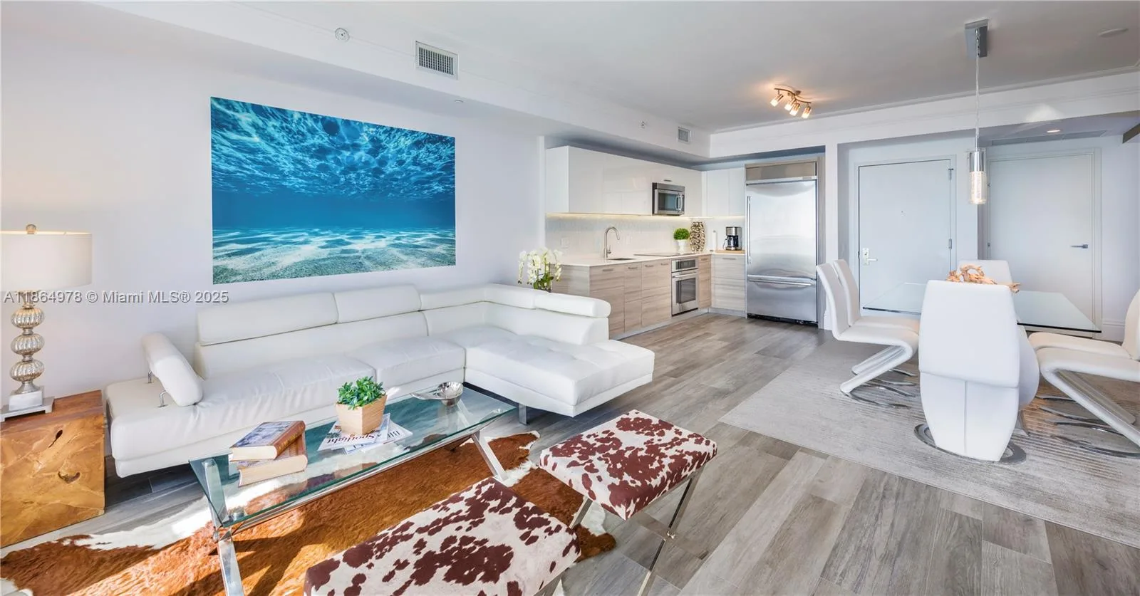 1300 Brickell Bay Dr # 1909, Miami, FL 33131 photo 5