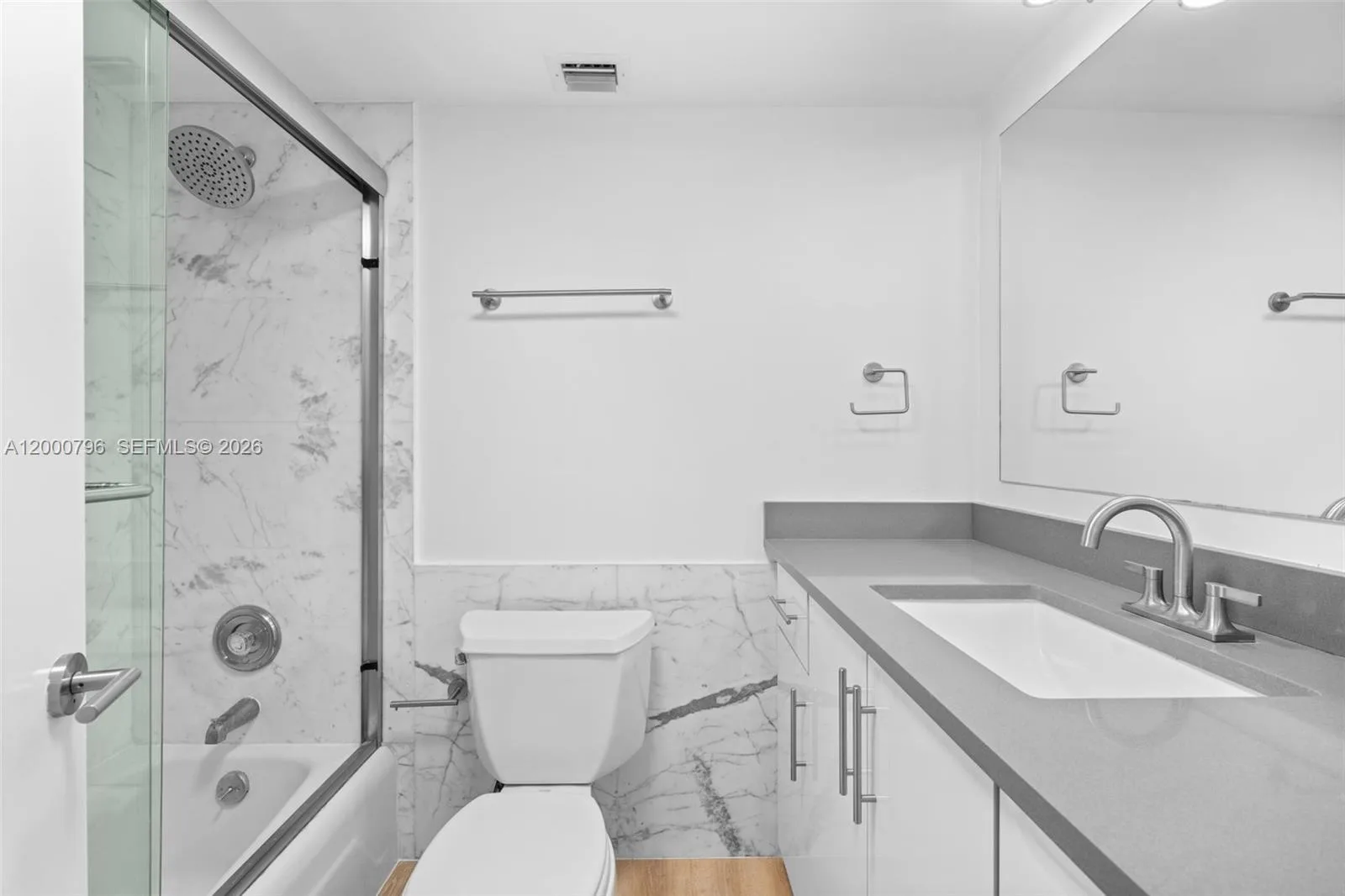 177 Ocean Lane Dr # 106, Key Biscayne, FL 33149 photo 11