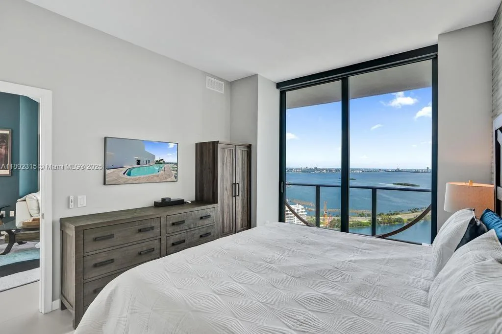 501 NE 31st St # PH4101, Miami, FL 33137 photo 10