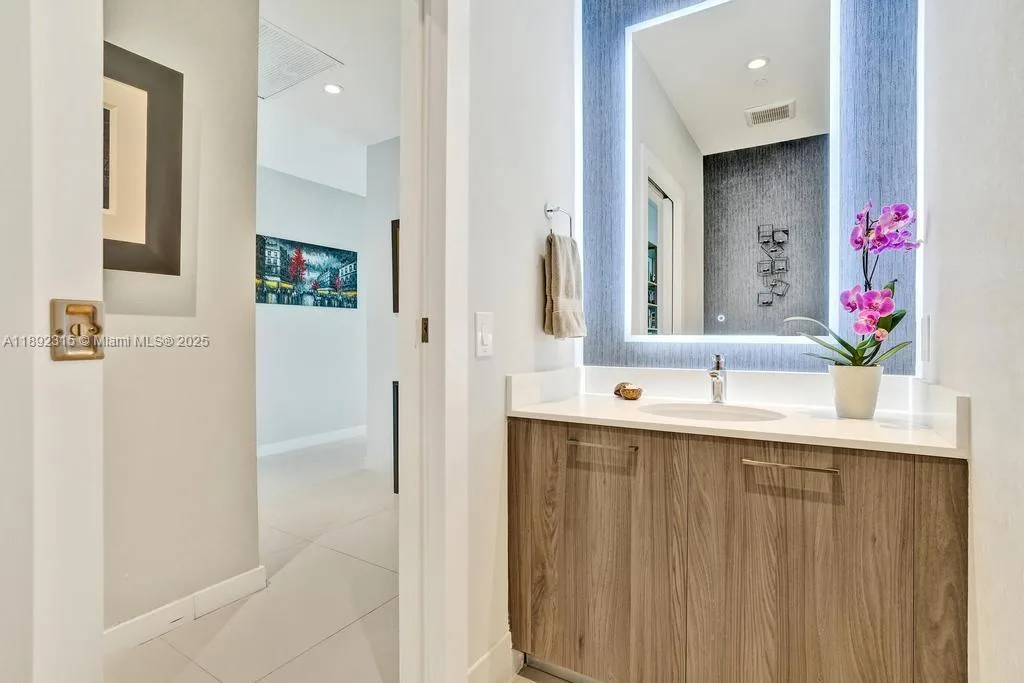 501 NE 31st St # PH4101, Miami, FL 33137 photo 8