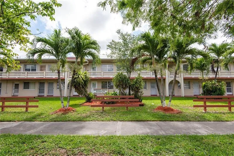 20337 NE 2nd Avenue, Miami, FL 33179