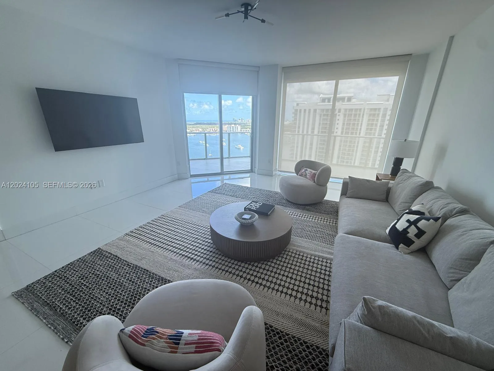 17301 Biscayne Blvd # 2305, North Miami Beach, FL 33160