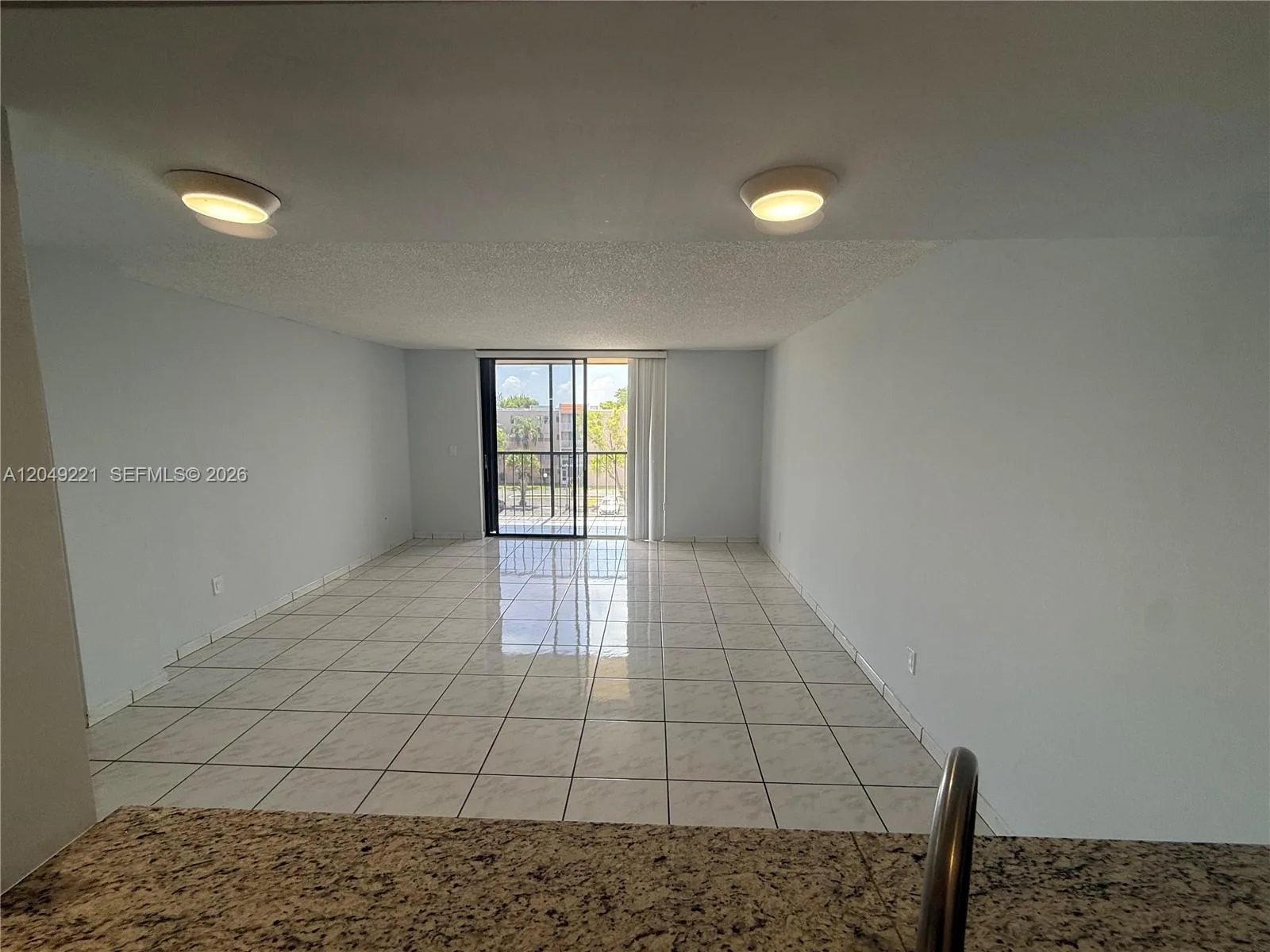 8625 NW 8th St # 420, Miami, FL 33126 photo 8