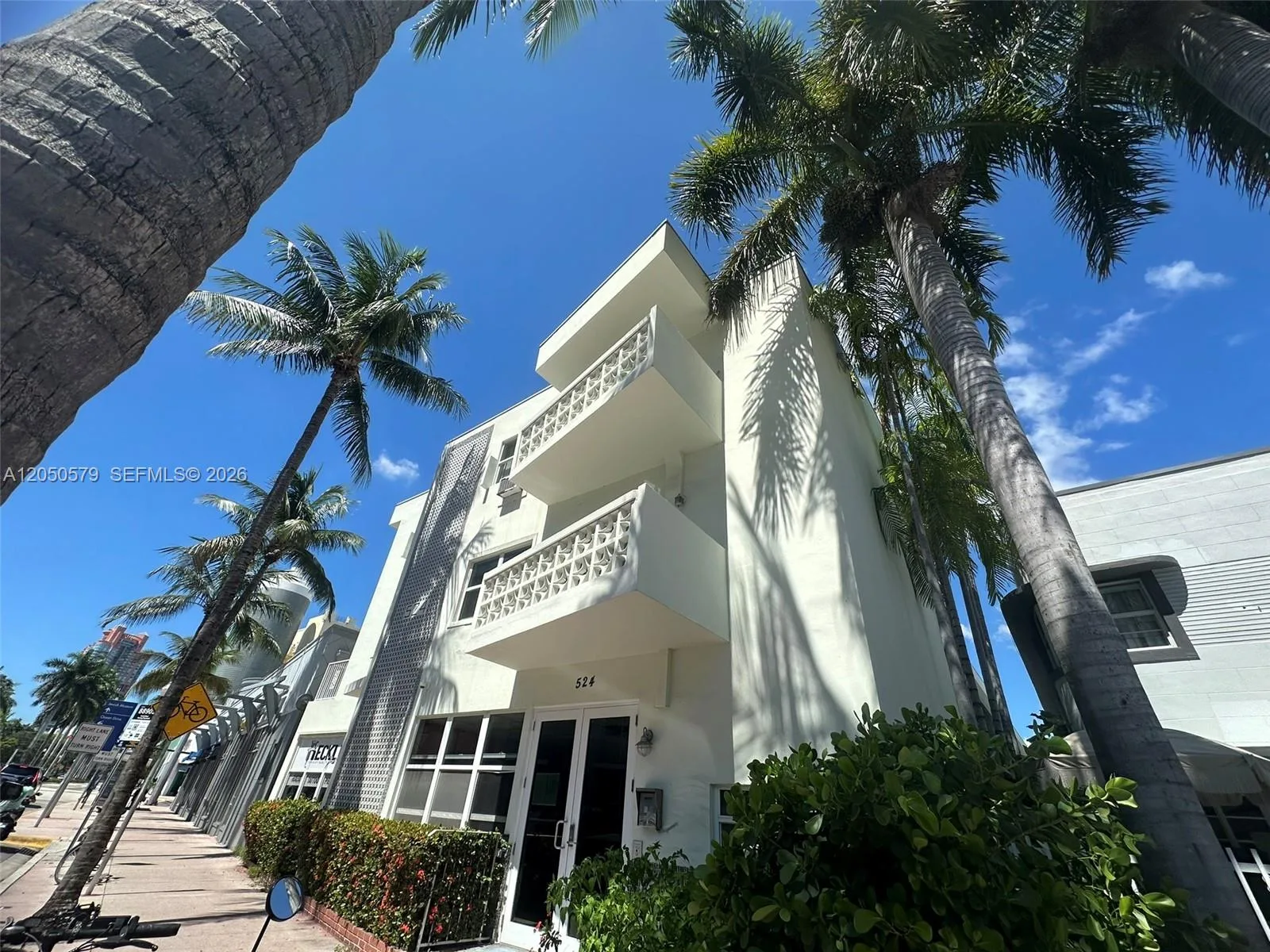 524 Washington Ave # 208, Miami Beach, FL 33139