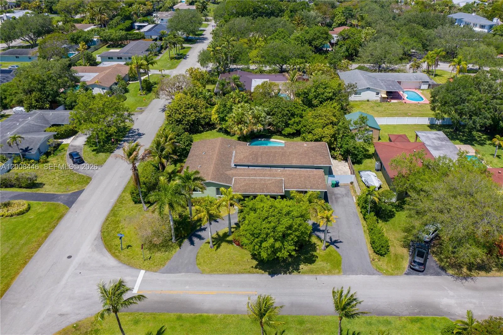 14590 SW 84th Ct, Palmetto Bay, FL 33158 photo 3