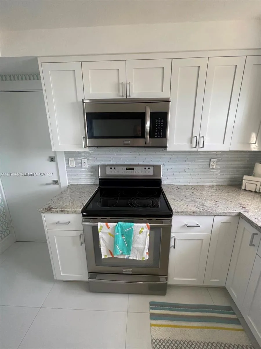5001 Collins Ave # 14A, Miami Beach, FL 33140 photo 9