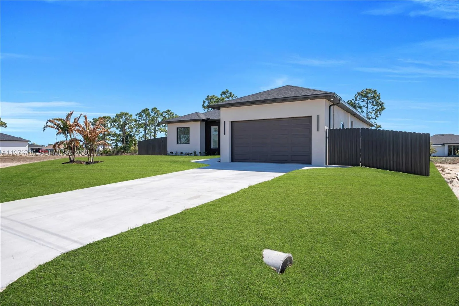 2120 NW 30 Ter, Cape Coral, FL 33993 photo 2