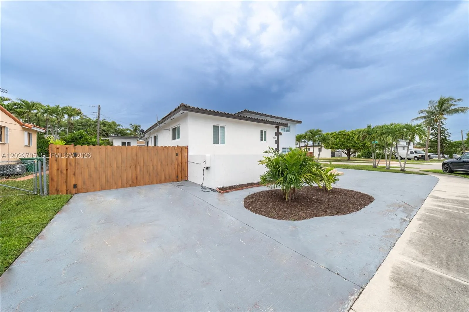 1900 SW 83rd Ave, Miami, FL 33155 photo 4