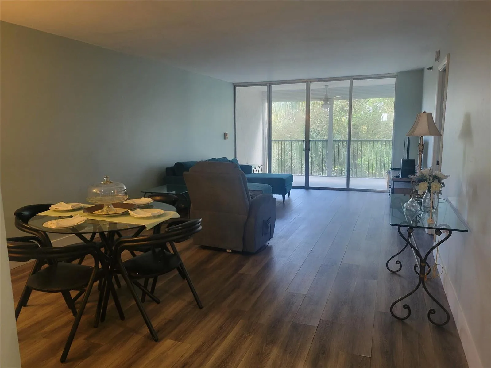 3940 Inverrary Boulevard # 407-a, Lauderhill, FL 33319