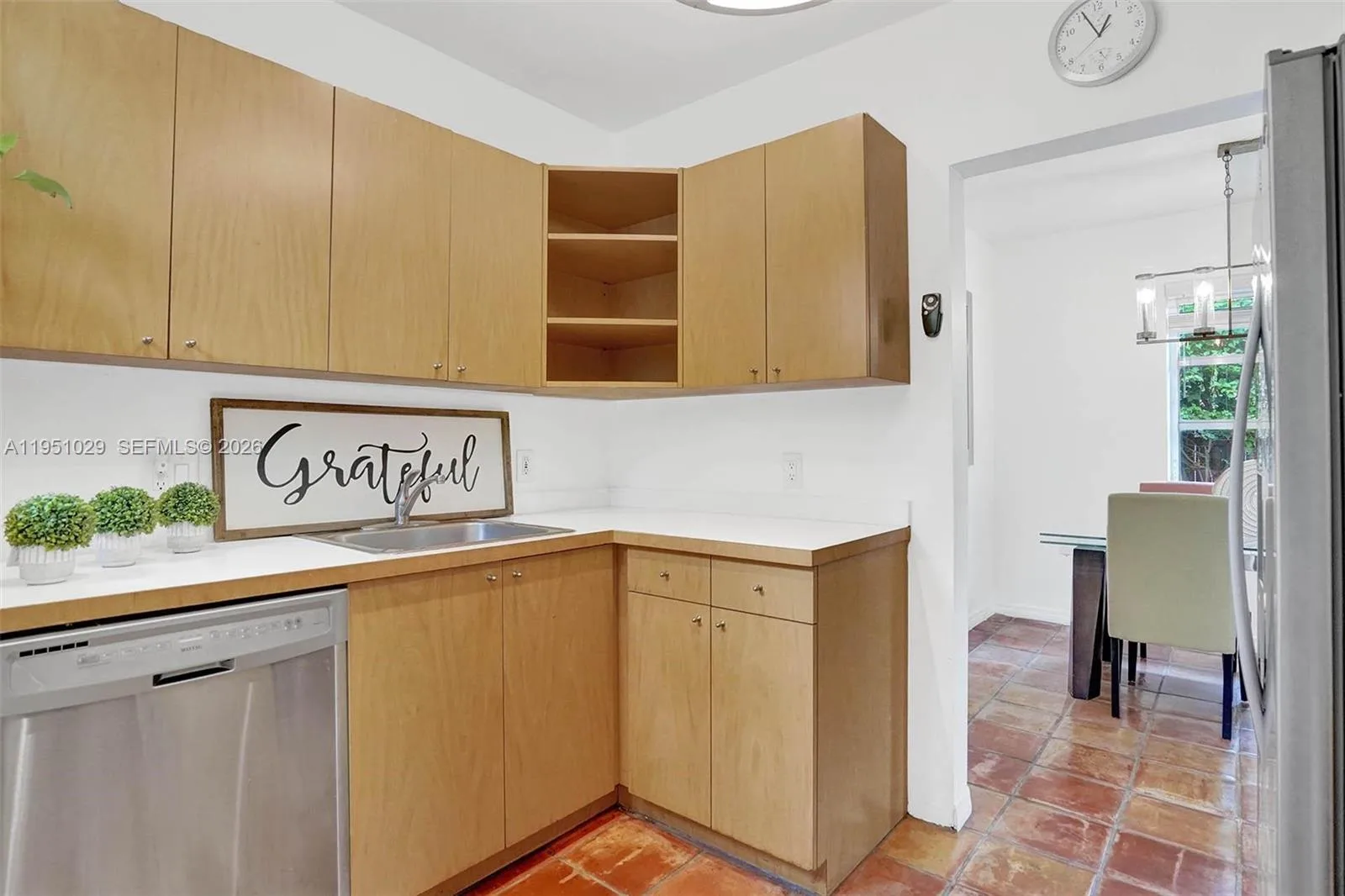7525 W Treasure Dr, North Bay Village, FL 33141 photo 13