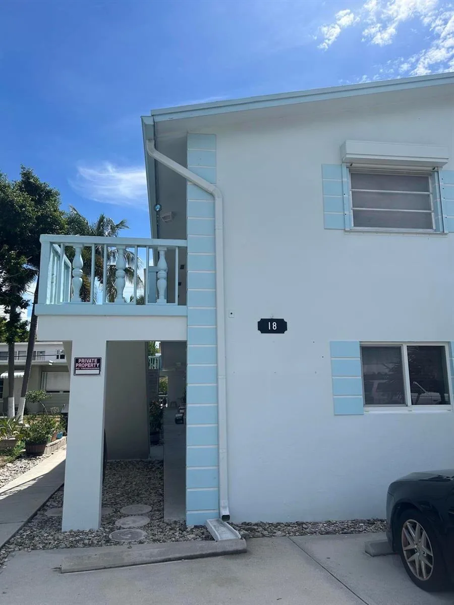 18 S OCEAN BREEZE # 7, FL 33460