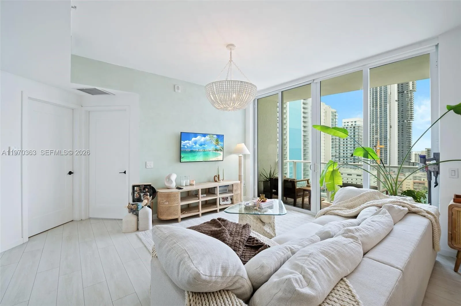 601 NE 27th St # 1604, Miami, FL 33137 photo 11