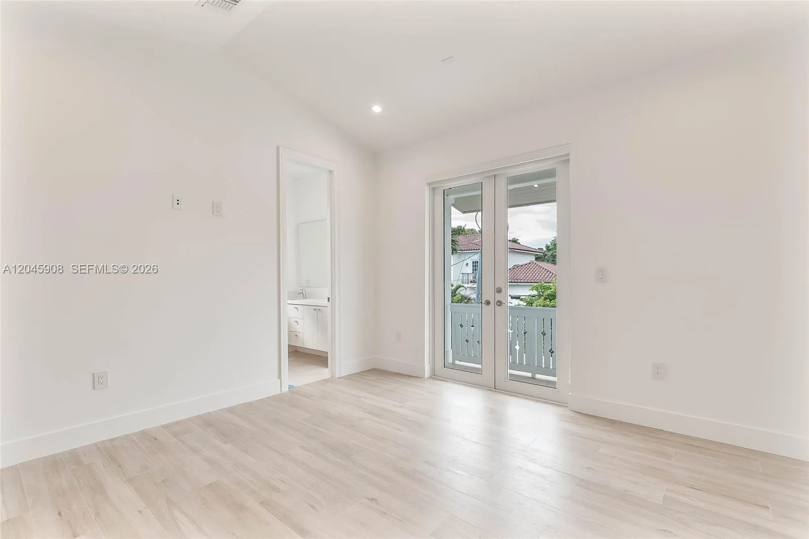3406 Ponce De Leon Blvd, Coral Gables, FL 33134 photo 6