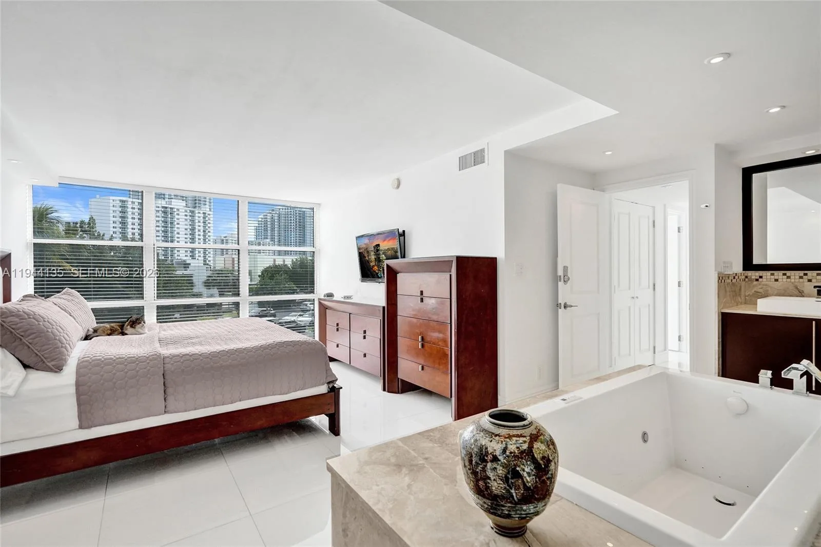 1000 Parkview Dr # 330, Hallandale Beach, FL 33009 photo 13