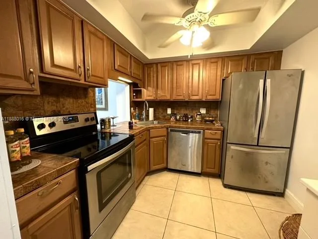 1801 S Ocean Dr # 541, Hallandale Beach, FL 33009