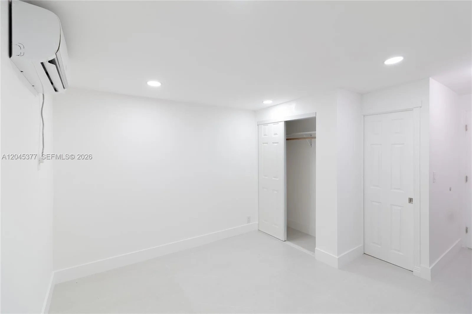 5803 Buchanan St, Hollywood, FL 33021 photo 5