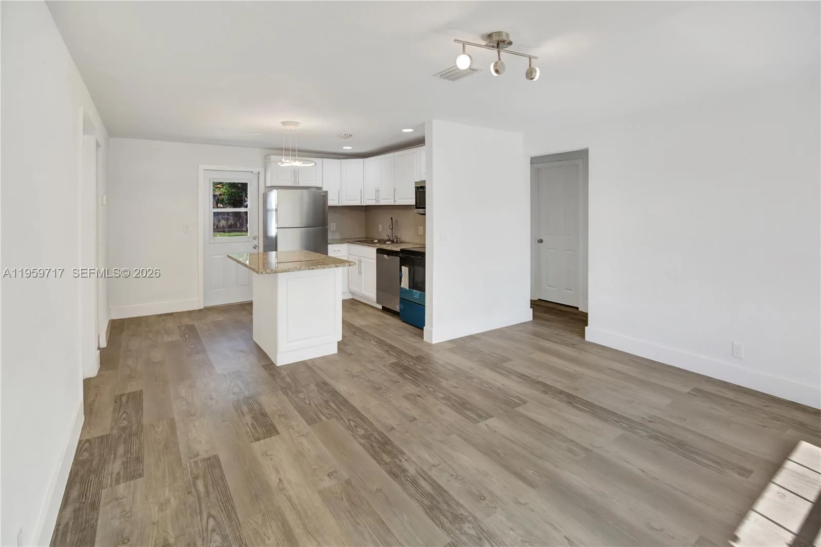 2311 Fletcher St, Hollywood, FL 33020 photo 11