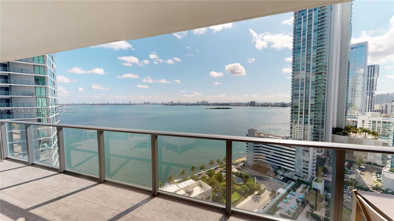650 NE 32nd St # 2005, Miami, FL 33137