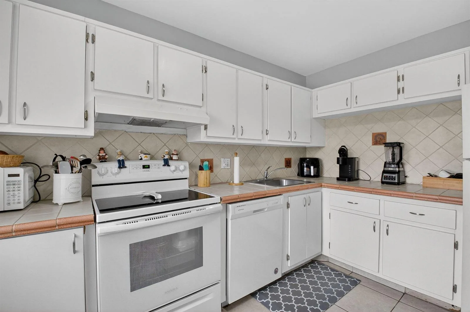21214 Lago Circle # 8f, Boca Raton, FL 33433 photo 8
