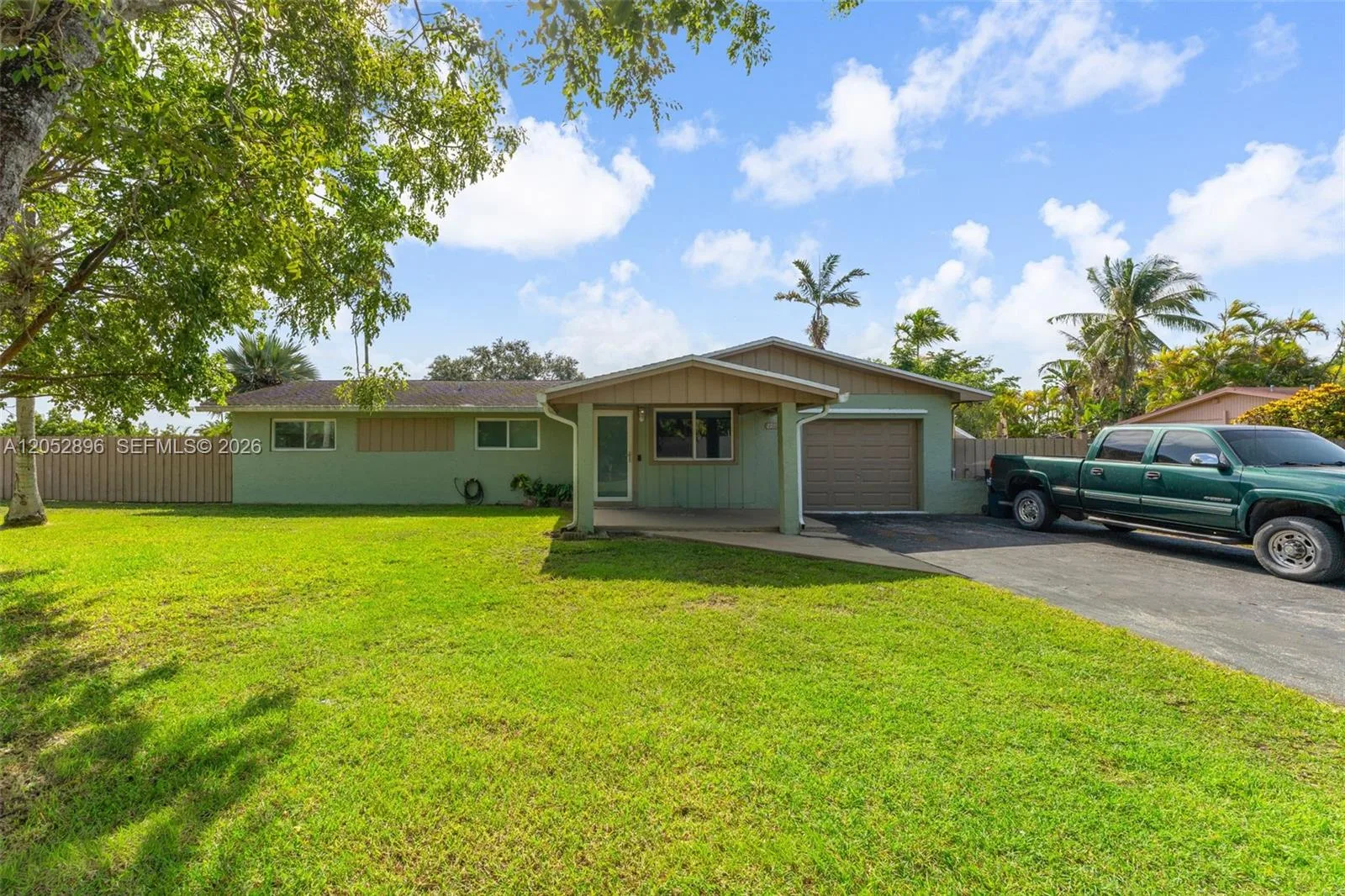 27205 SW 162nd Ct, Homestead, FL 33031 photo 2