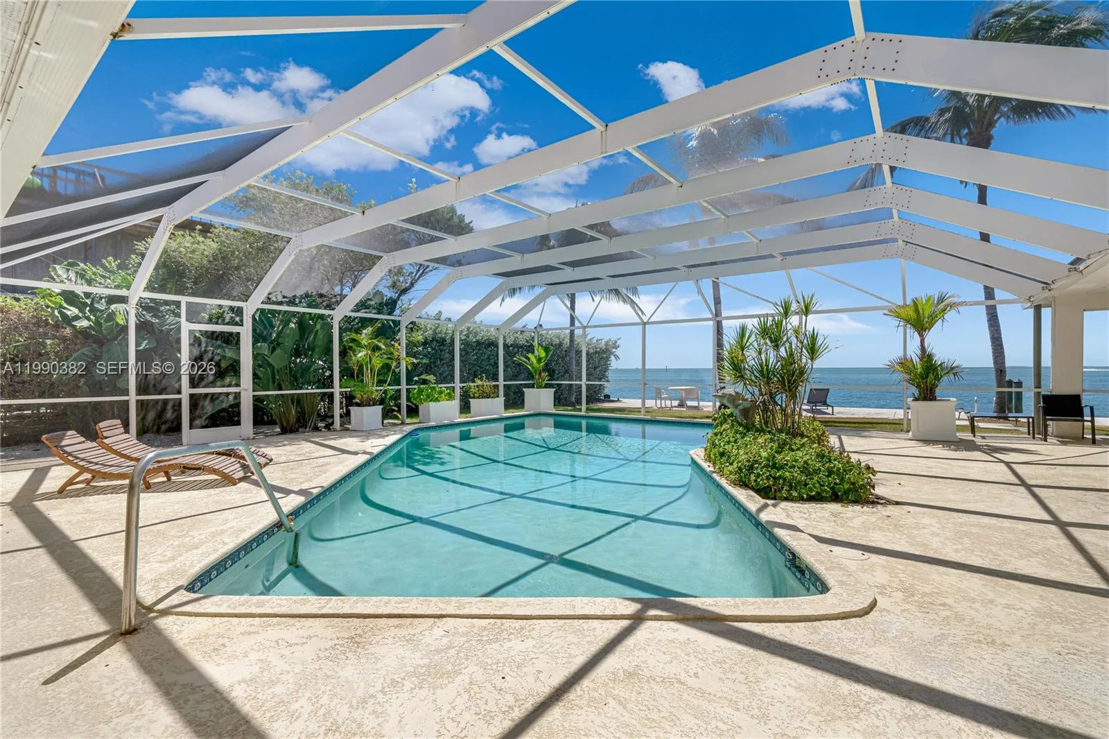 640 S Mashta Dr, Key Biscayne, FL 33149 photo 6