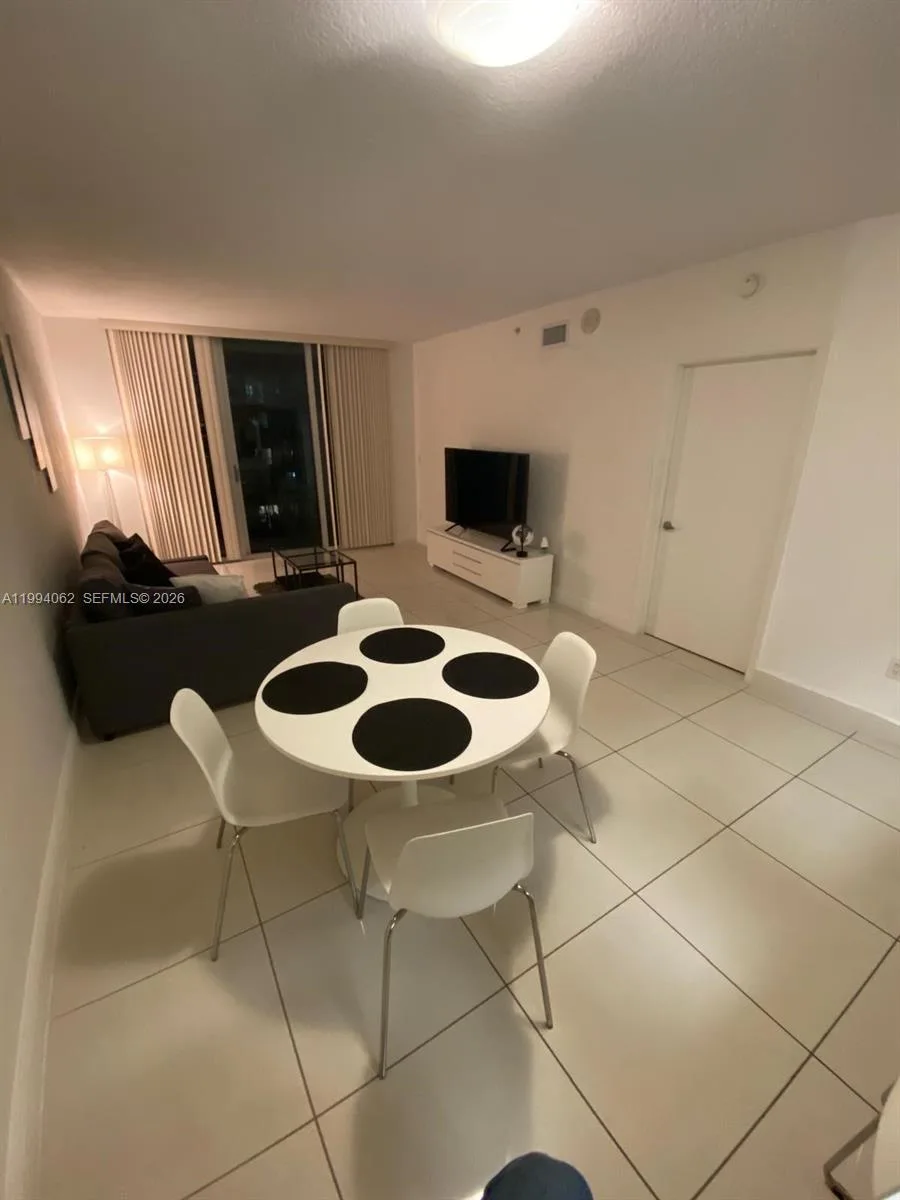 1750 N Bayshore Dr # 2905, Miami, FL 33132 photo 8