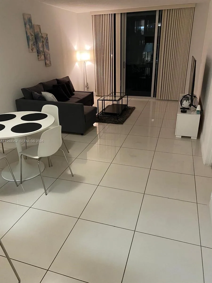 1750 N Bayshore Dr # 2905, Miami, FL 33132 photo 9